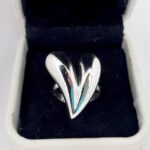 انگشتر مینیمال طرح قلب